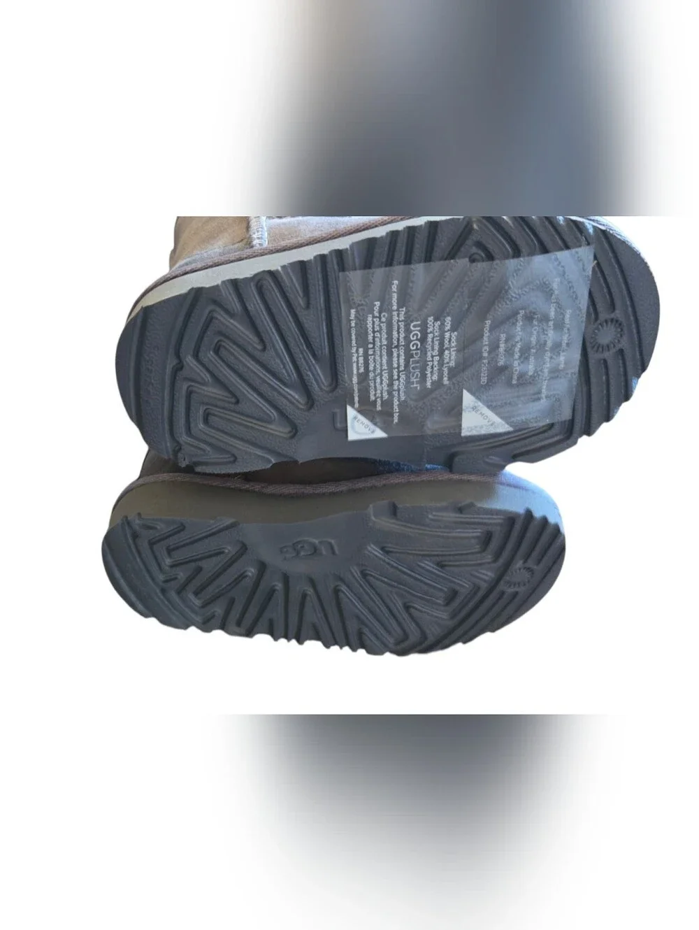 UGG Kids Classic Grey Suede Winter Boots - Size 6 - NWOB